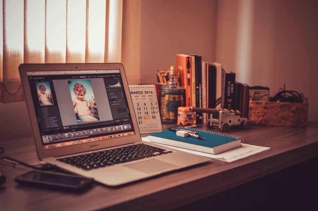 Contract & Freelance Platforms Business-as-ONE Projects - 100,000 Freelancers in Various Fields